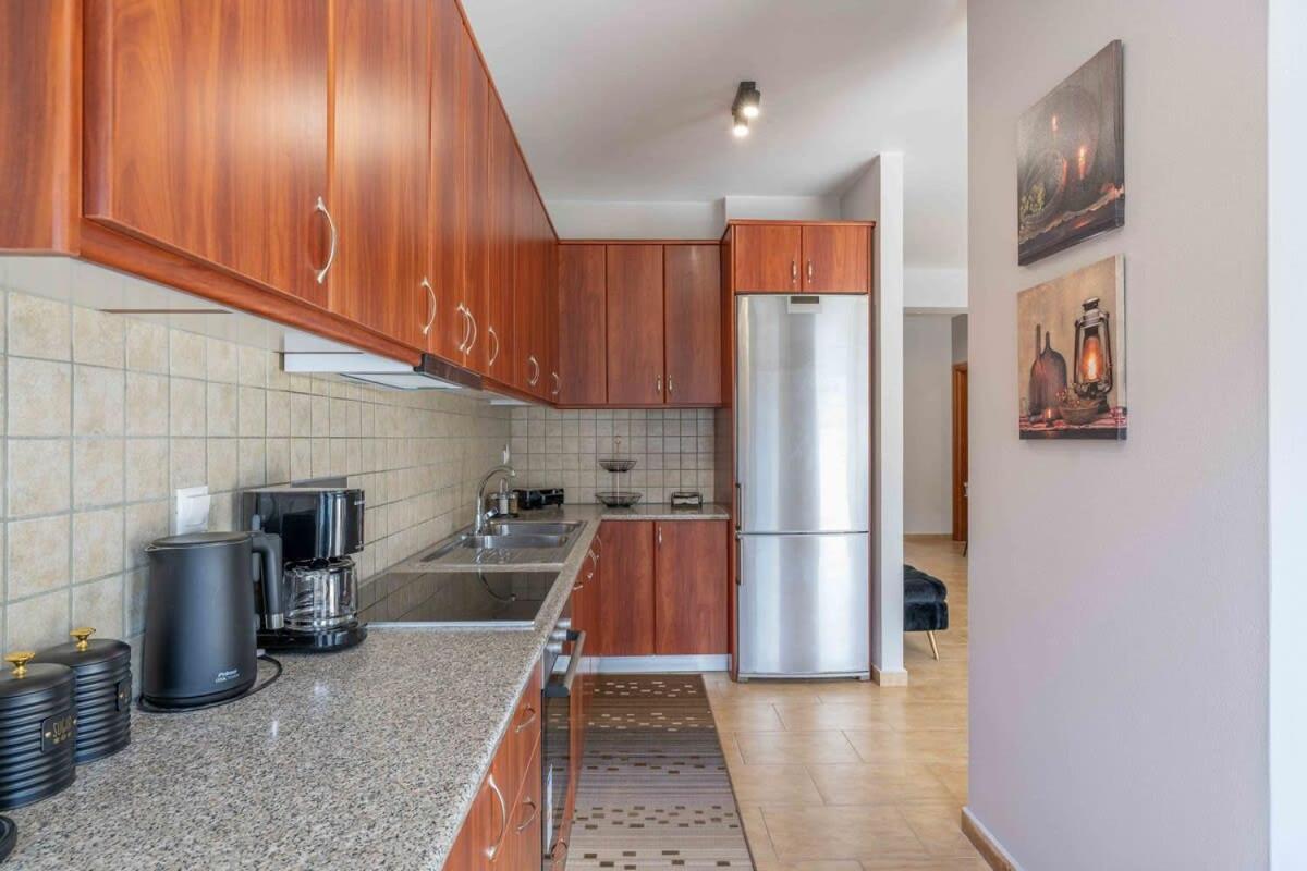 Sitia Panoramic Penthouse - Close To Sandy Beach - Private Parking Exterior foto